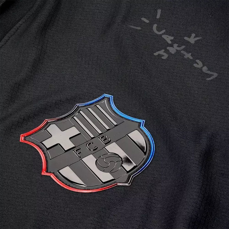 CAMISETA II BARCELONA X TRAVIS SCOTT 2025 – HOMBRE - LANZAMIENTO - (VERSIÓN FAN)